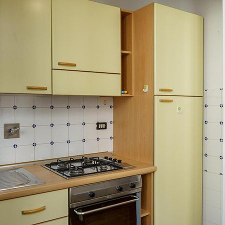 Central 1 Bedroom Apartment In The City Center Флоренция Екстериор снимка