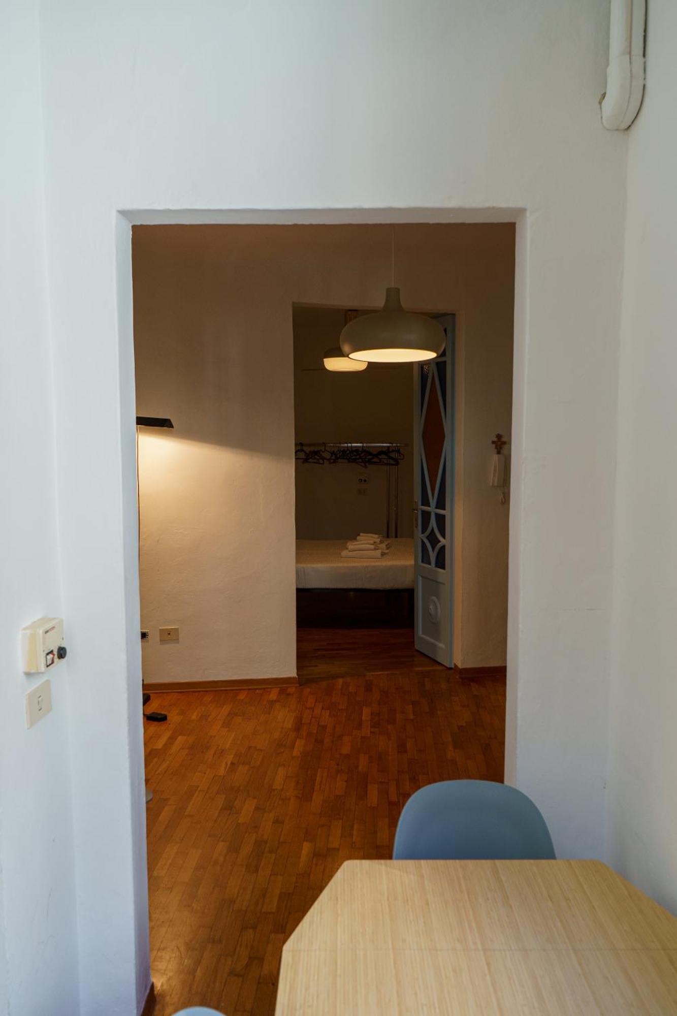 Central 1 Bedroom Apartment In The City Center Флоренция Екстериор снимка
