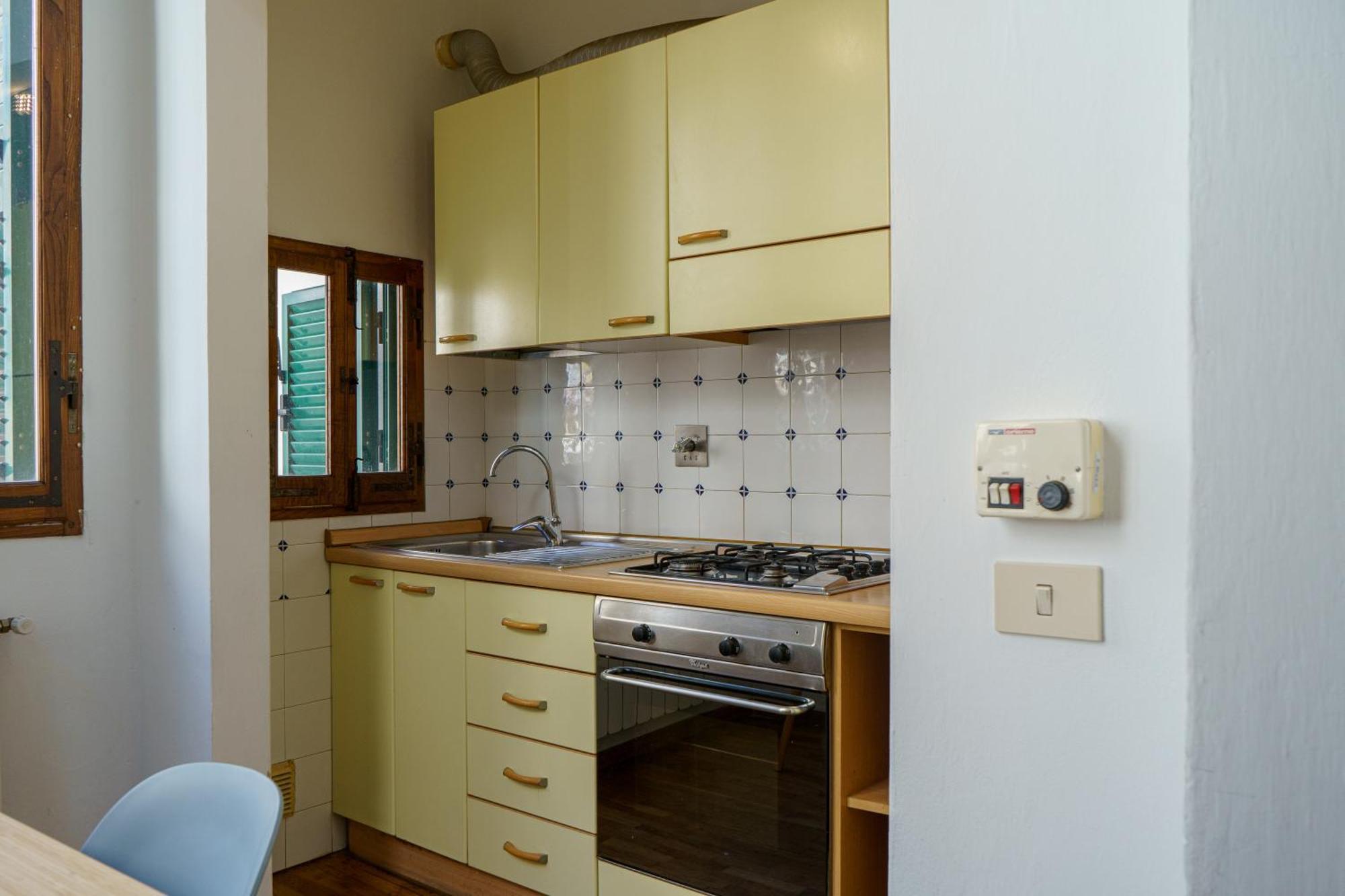 Central 1 Bedroom Apartment In The City Center Флоренция Екстериор снимка