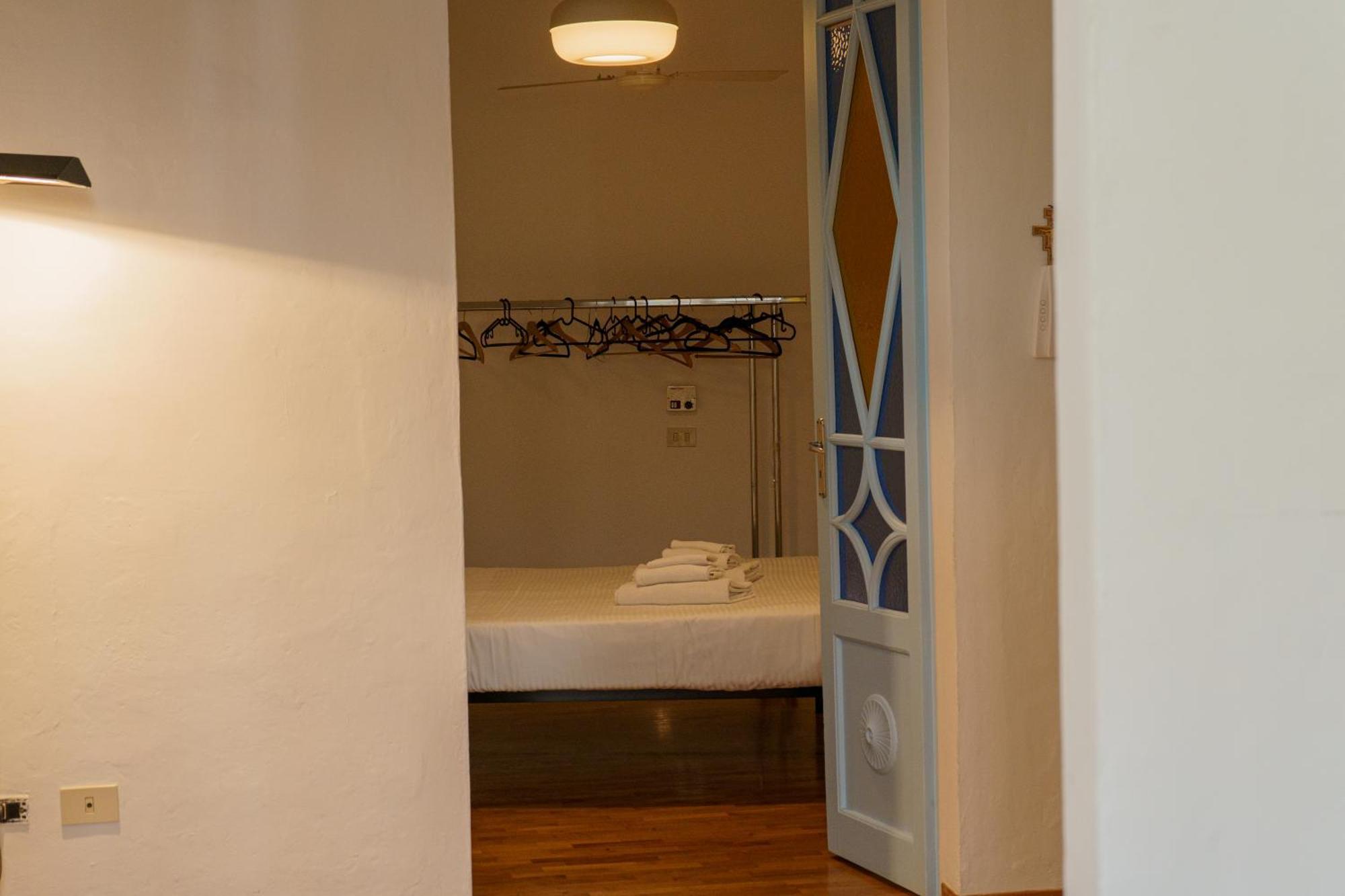 Central 1 Bedroom Apartment In The City Center Флоренция Екстериор снимка
