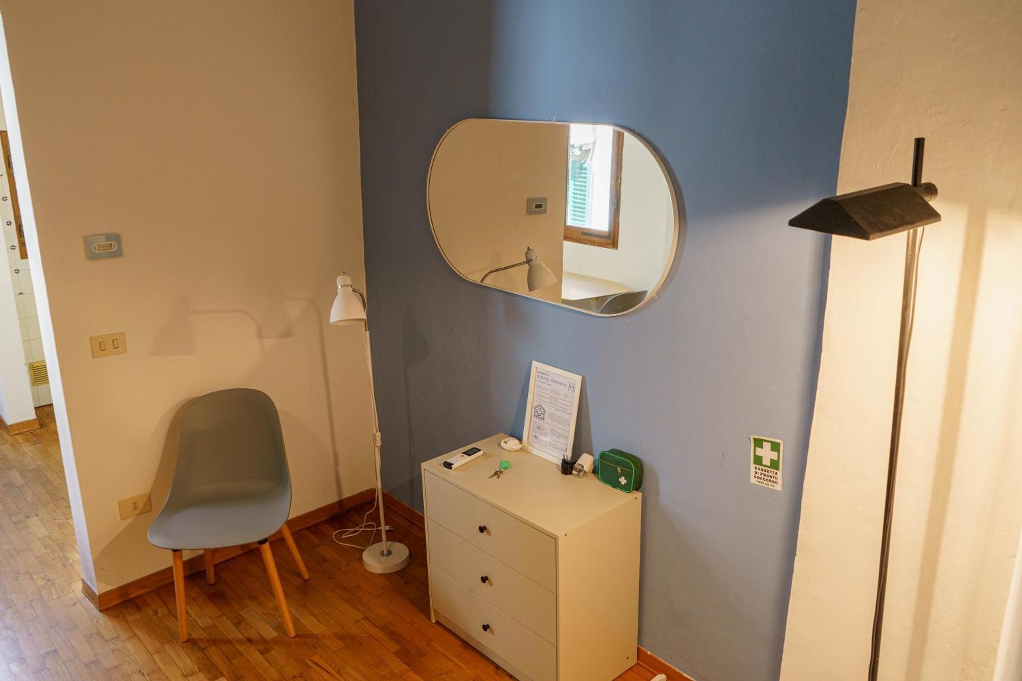 Central 1 Bedroom Apartment In The City Center Флоренция Екстериор снимка
