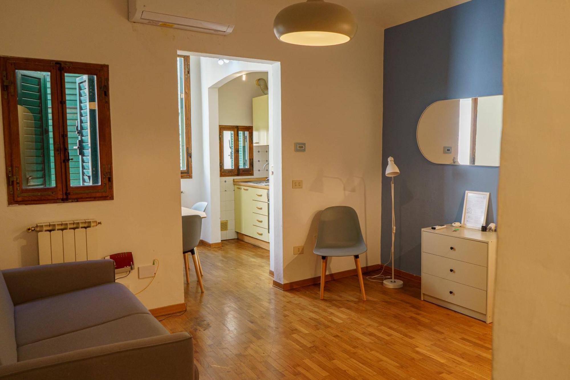 Central 1 Bedroom Apartment In The City Center Флоренция Екстериор снимка